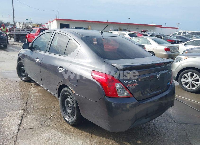 Photo 3 of 2015 Nissan Versa 1.6 SV (VIN 3N1CN7AP6FL914030)