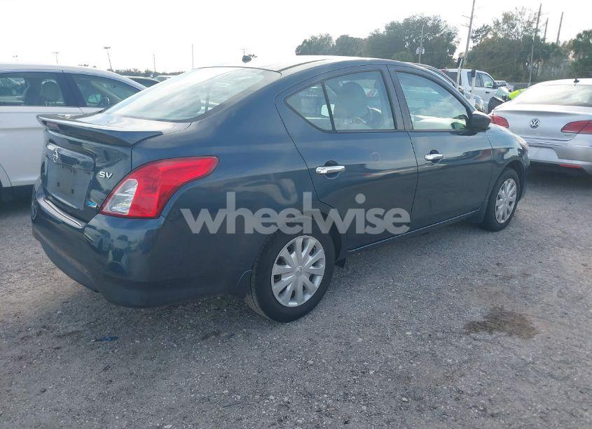 Photo 4 of 2015 Nissan Versa 1.6 SV (VIN 3N1CN7AP6FL948937)