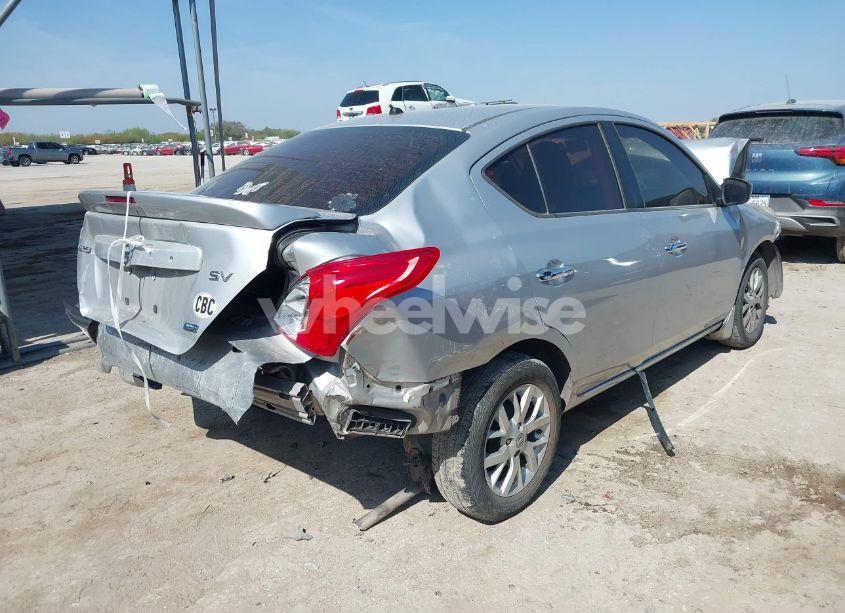 Photo 4 of 2016 Nissan Versa 1.6 SV (VIN 3N1CN7AP6GL830257)