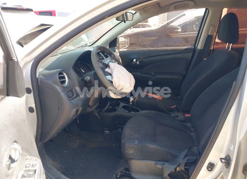 Photo 5 of 2016 Nissan Versa 1.6 SV (VIN 3N1CN7AP6GL830257)