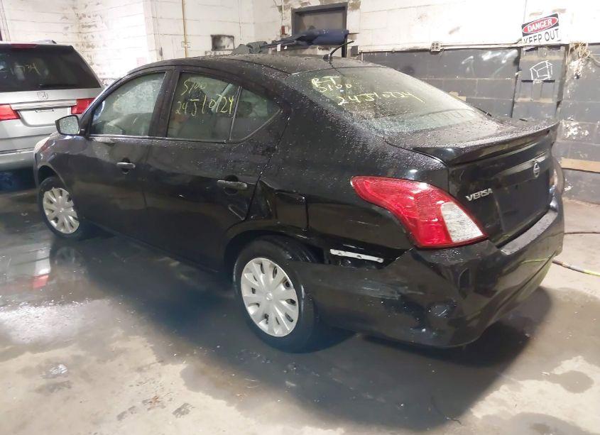 Photo 3 of 2016 Nissan Versa 1.6 S+ (VIN 3N1CN7AP6GL863694)