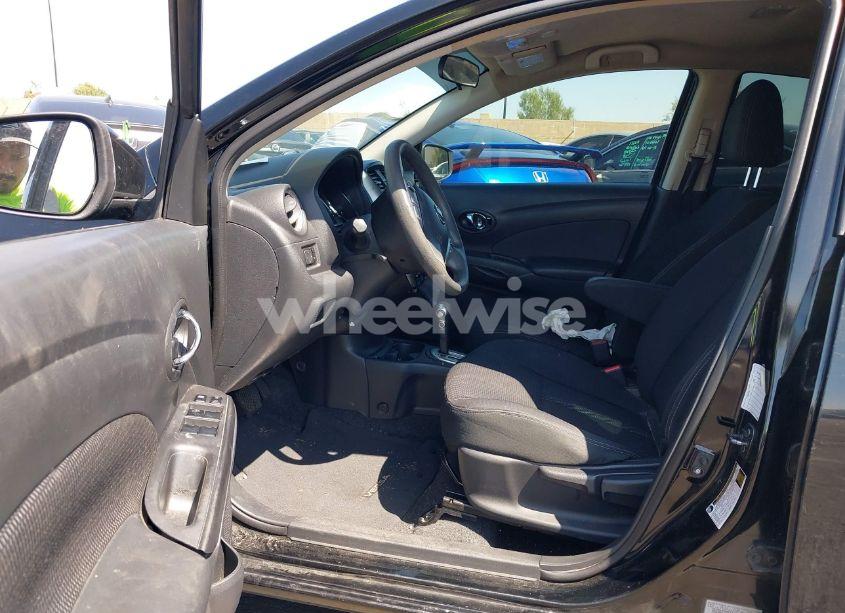 Photo 5 of 2016 Nissan Versa 1.6 S/1.6 S+/1.6 SL/1.6 SV (VIN 3N1CN7AP6GL869527)