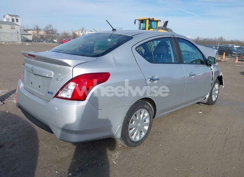 Photo 4 of 2016 Nissan Versa 1.6 SV (VIN 3N1CN7AP6GL883766)