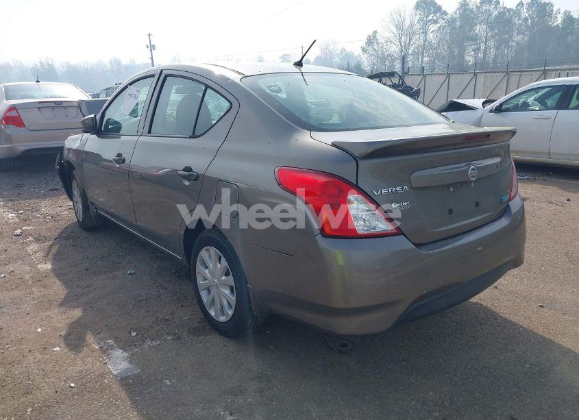 Photo 3 of 2016 Nissan Versa 1.6 S+ (VIN 3N1CN7AP6GL890149)