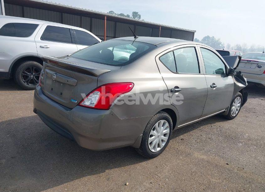 Photo 4 of 2016 Nissan Versa 1.6 S+ (VIN 3N1CN7AP6GL890149)