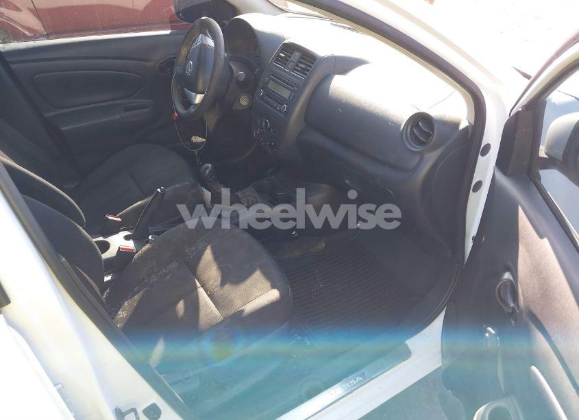 Photo 5 of 2016 Nissan Versa 1.6 S (VIN 3N1CN7AP6GL890538)