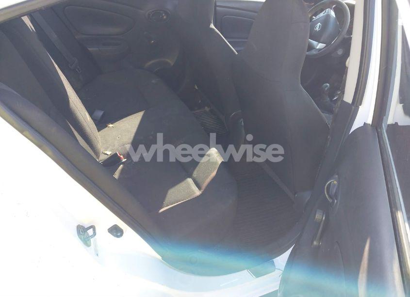 Photo 8 of 2016 Nissan Versa 1.6 S (VIN 3N1CN7AP6GL890538)