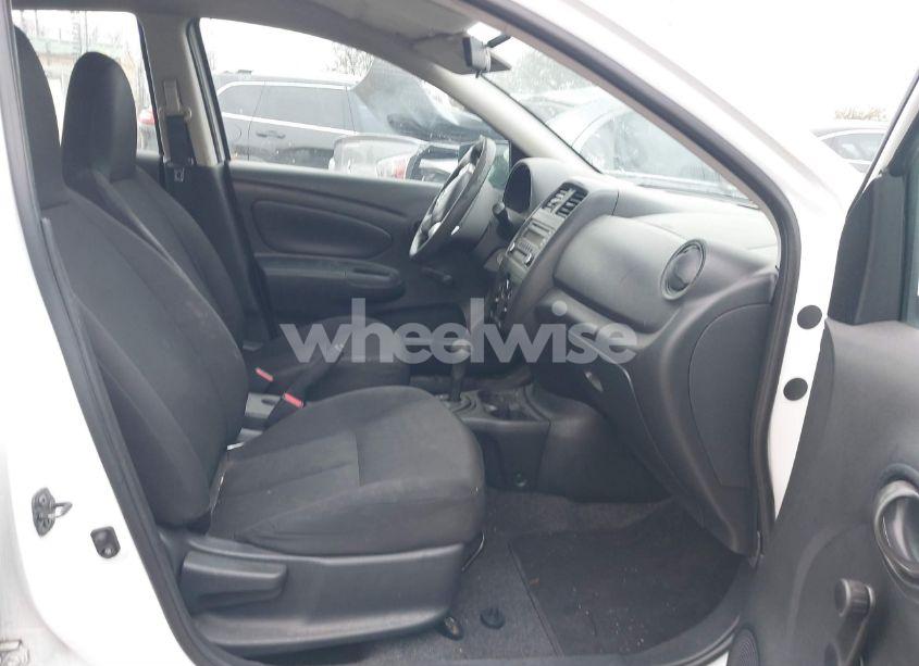 Photo 5 of 2016 Nissan Versa 1.6 S (VIN 3N1CN7AP6GL903031)