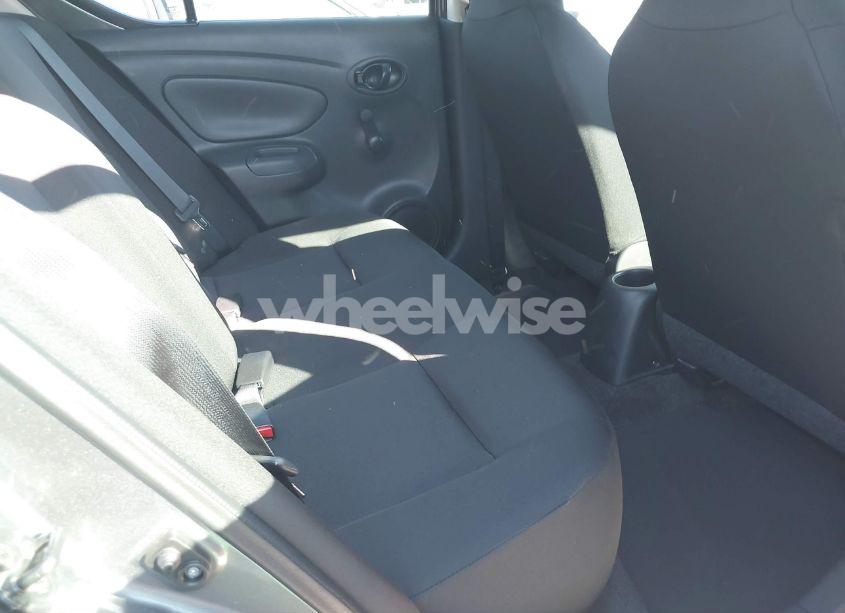 Photo 8 of 2016 Nissan Versa 1.6 S (VIN 3N1CN7AP6GL913820)