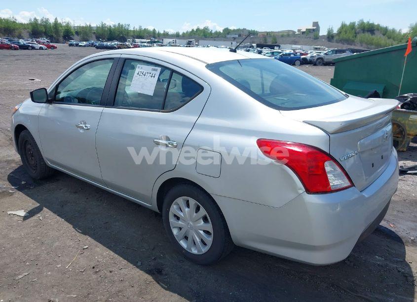 Photo 3 of 2017 Nissan Versa 1.6 SV (VIN 3N1CN7AP6HK410490)