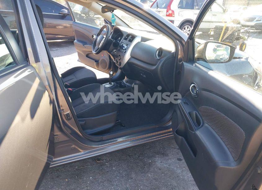 Photo 5 of 2017 Nissan Versa 1.6 SV (VIN 3N1CN7AP6HK442114)