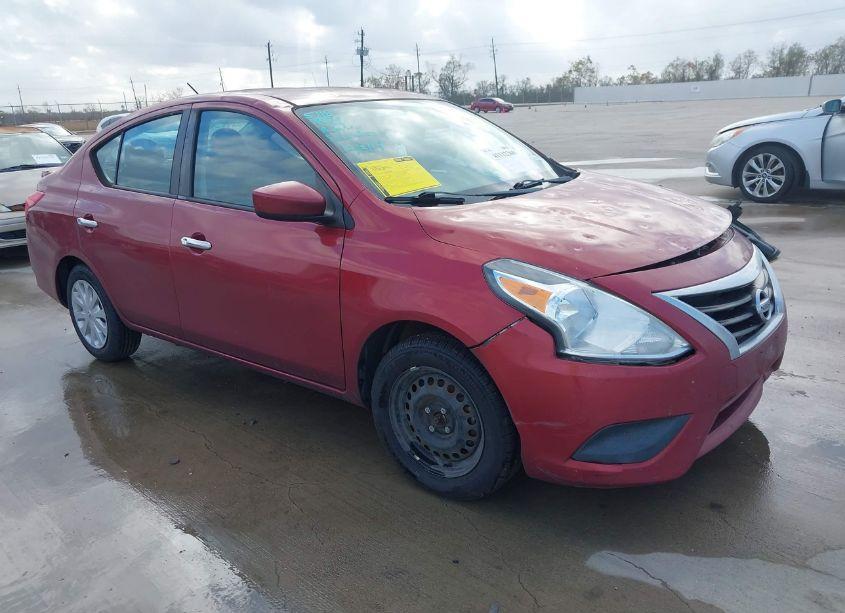 2017 Nissan Versa 1.6 SV (VIN 3N1CN7AP6HK448091) main photo