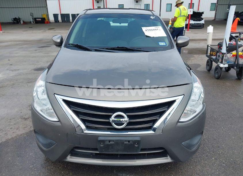 Photo 13 of 2017 Nissan Versa 1.6 SV (VIN 3N1CN7AP6HK450438)