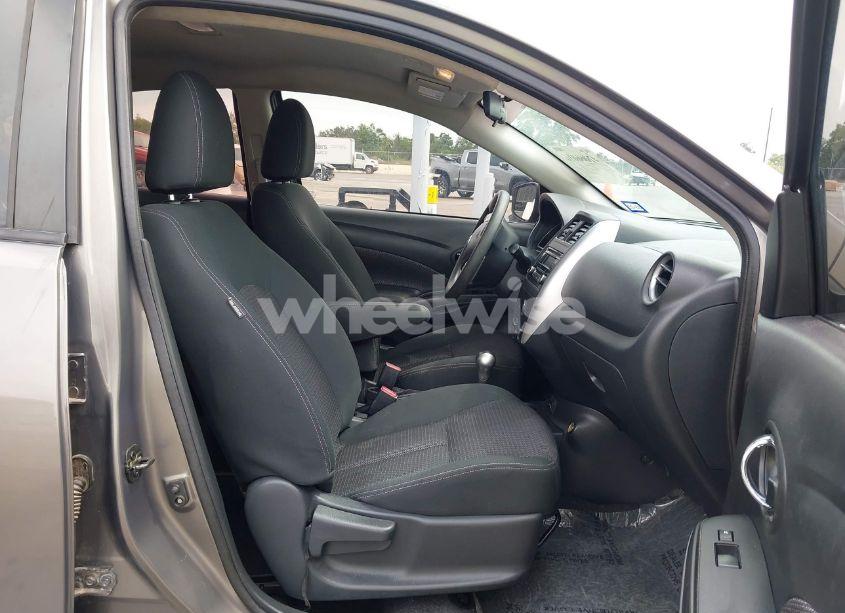 Photo 5 of 2017 Nissan Versa 1.6 SV (VIN 3N1CN7AP6HK450438)