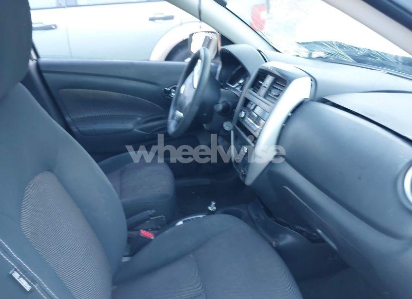 Photo 5 of 2017 Nissan Versa 1.6 SV (VIN 3N1CN7AP6HL802458)