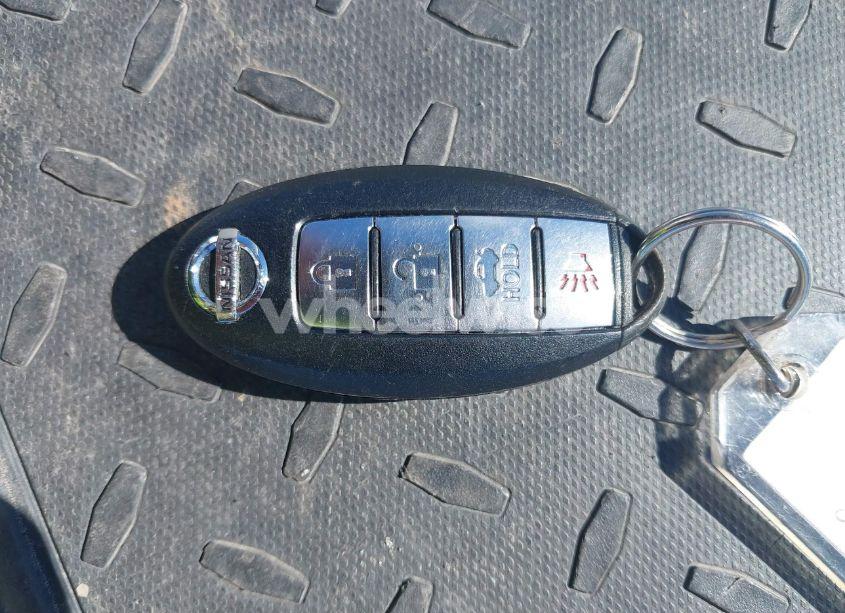 Photo 11 of 2017 Nissan Versa 1.6 SL (VIN 3N1CN7AP6HL816585)