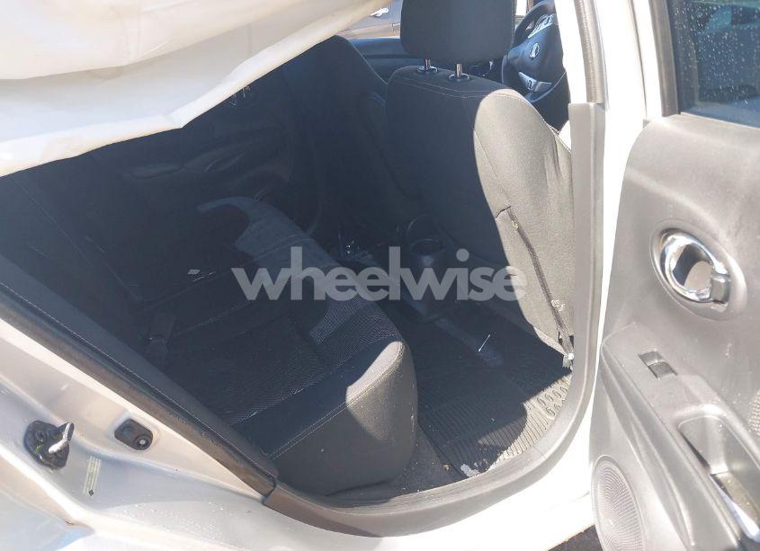 Photo 8 of 2017 Nissan Versa 1.6 SL (VIN 3N1CN7AP6HL816585)