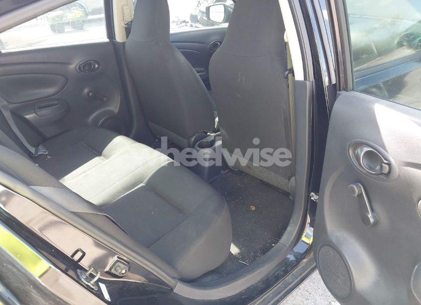 Photo 8 of 2017 Nissan Versa 1.6 S (VIN 3N1CN7AP6HL832026)