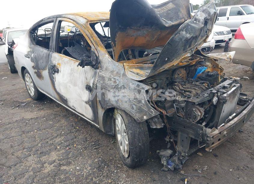 2017 Nissan Versa S/S PLUS/SV/SL (VIN 3N1CN7AP6HL867438) main photo