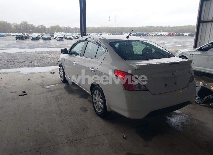 Photo 3 of 2017 Nissan Versa 1.6 SV (VIN 3N1CN7AP6HL869285)