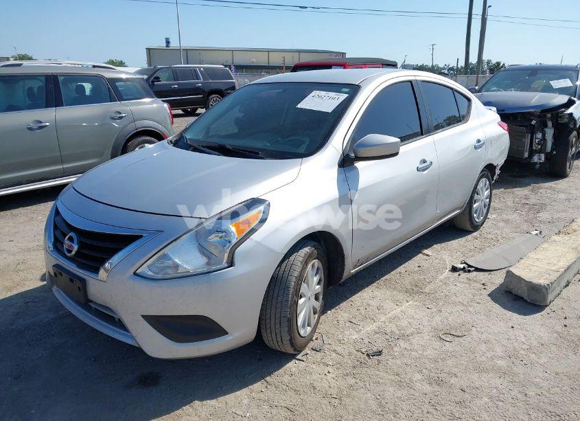 Photo 2 of 2018 Nissan Versa 1.6 SV (VIN 3N1CN7AP6JL803390)