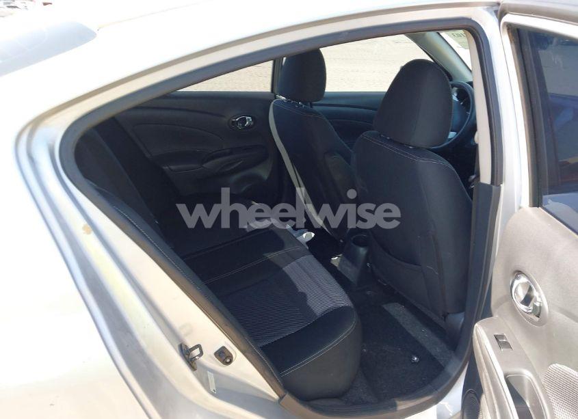 Photo 8 of 2018 Nissan Versa 1.6 SV (VIN 3N1CN7AP6JL803390)