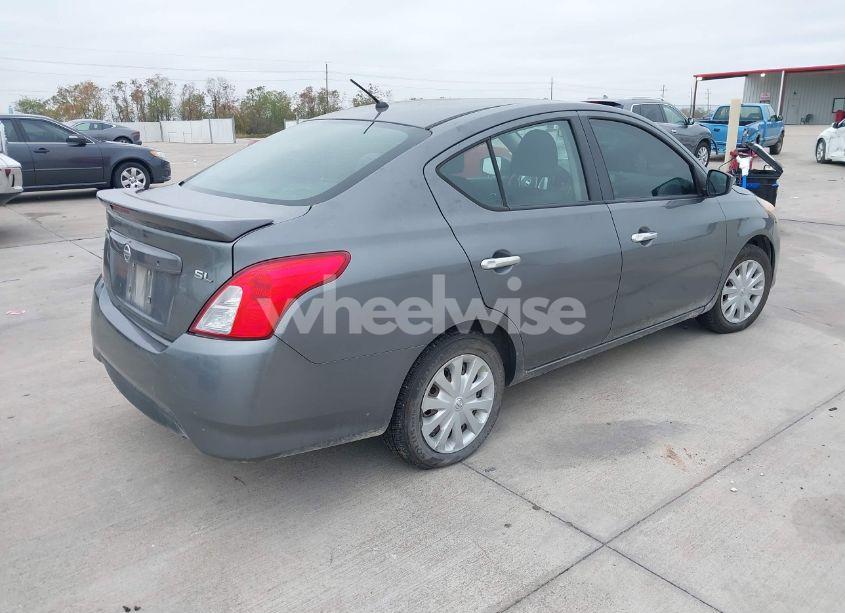 Photo 4 of 2018 Nissan Versa 1.6 SV (VIN 3N1CN7AP6JL815636)