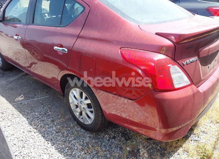 Photo 3 of 2018 Nissan Versa 1.6 SV (VIN 3N1CN7AP6JL815815)