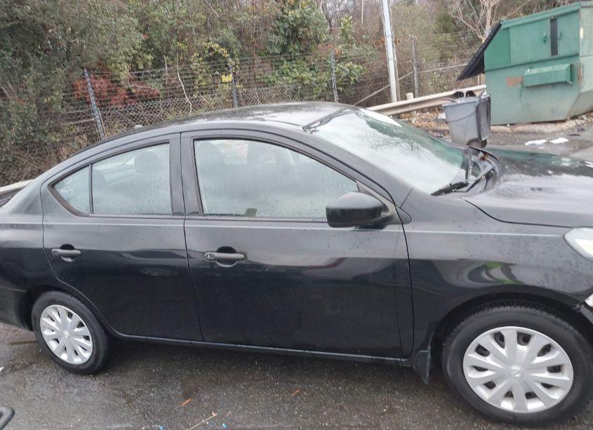 Photo 13 of 2018 Nissan Versa 1.6 S+ (VIN 3N1CN7AP6JL829357)