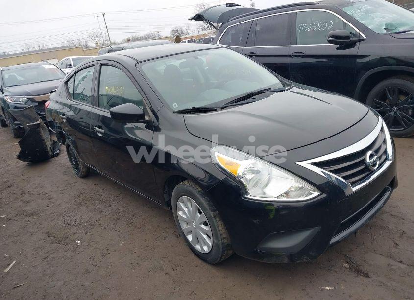 Photo 14 of 2018 Nissan Versa 1.6 S+ (VIN 3N1CN7AP6JL840150)