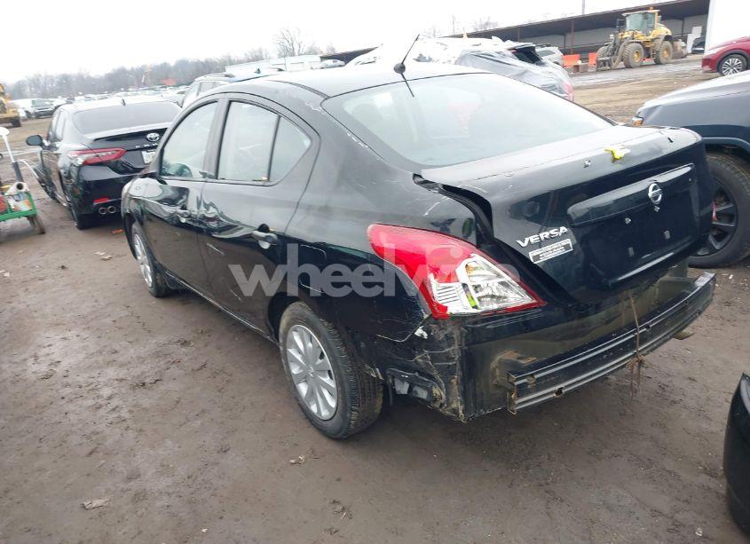 Photo 3 of 2018 Nissan Versa 1.6 S+ (VIN 3N1CN7AP6JL840150)