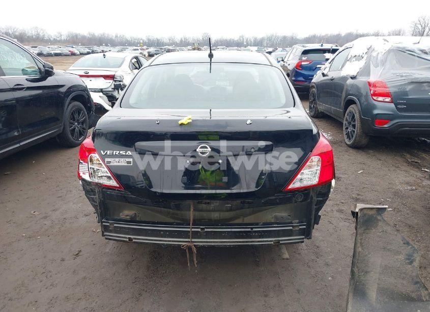 Photo 6 of 2018 Nissan Versa 1.6 S+ (VIN 3N1CN7AP6JL840150)