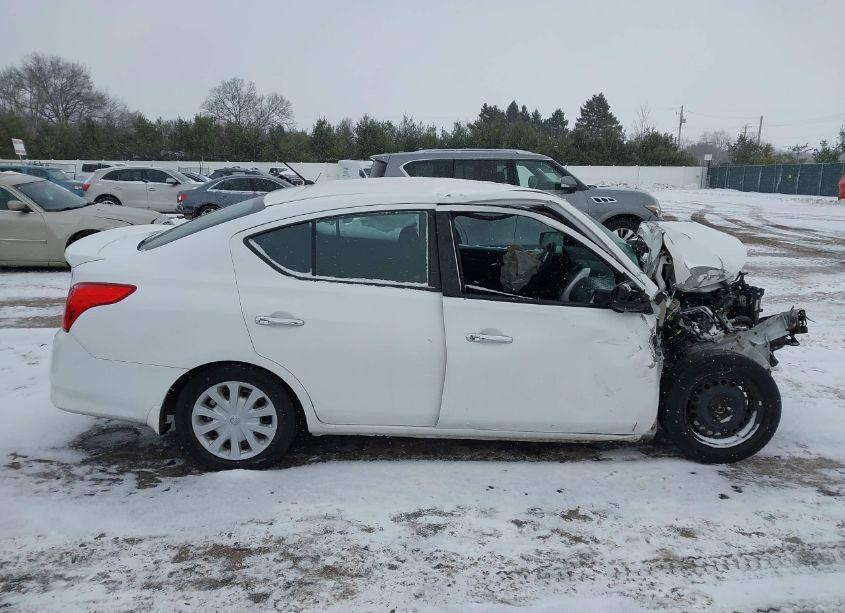 Photo 13 of 2018 Nissan Versa 1.6 SV (VIN 3N1CN7AP6JL862147)