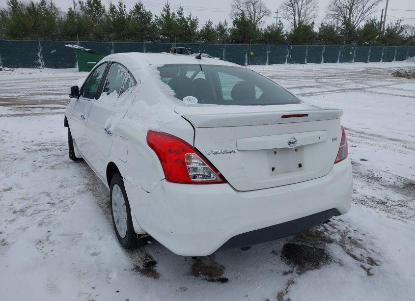 Photo 3 of 2018 Nissan Versa 1.6 SV (VIN 3N1CN7AP6JL862147)