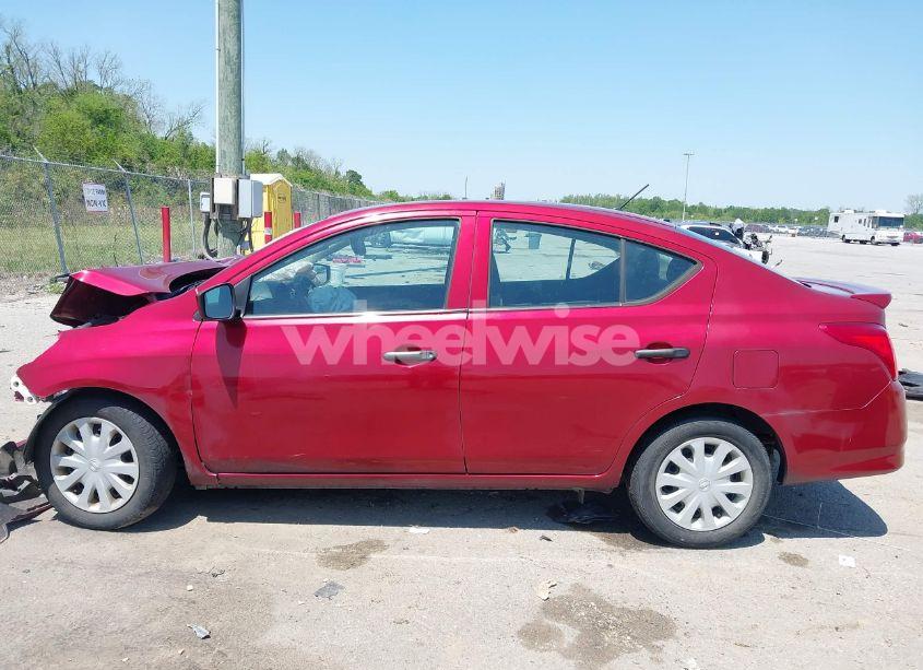 Photo 14 of 2018 Nissan Versa 1.6 S+ (VIN 3N1CN7AP6JL864254)