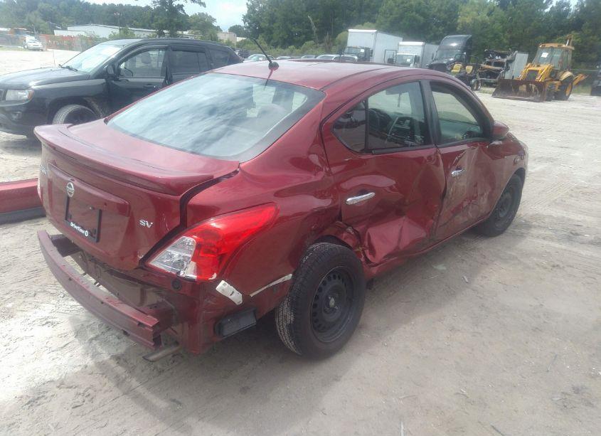 Photo 4 of 2018 Nissan Versa 1.6 SV (VIN 3N1CN7AP6JL871074)