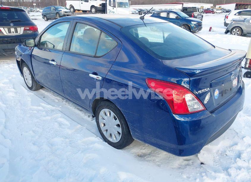 Photo 3 of 2018 Nissan Versa 1.6 SV (VIN 3N1CN7AP6JL881250)