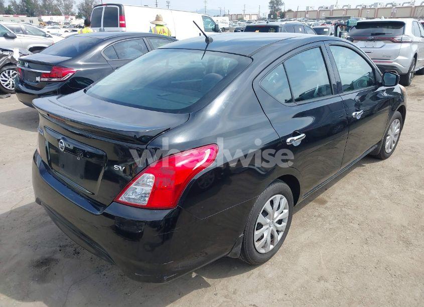 Photo 4 of 2018 Nissan Versa 1.6 SV (VIN 3N1CN7AP6JL882110)