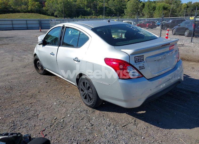 Photo 3 of 2018 Nissan Versa 1.6 SV (VIN 3N1CN7AP6JL886321)