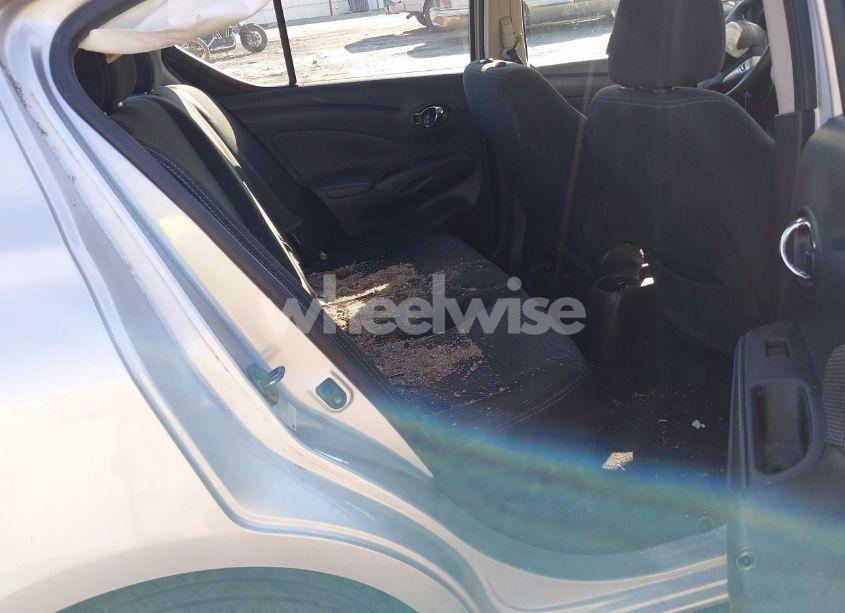 Photo 8 of 2018 Nissan Versa 1.6 SV (VIN 3N1CN7AP6JL886321)