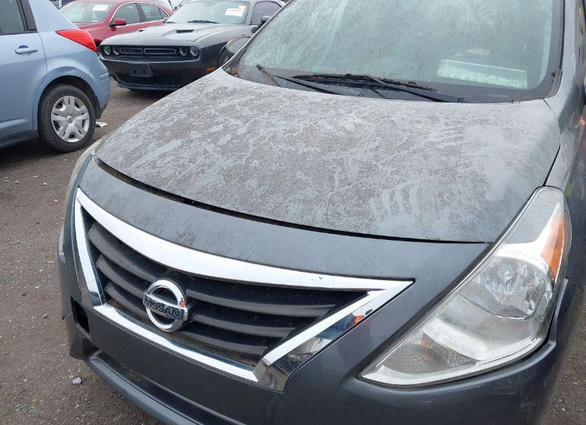 Photo 10 of 2019 Nissan Versa 1.6 S (VIN 3N1CN7AP6KL801432)