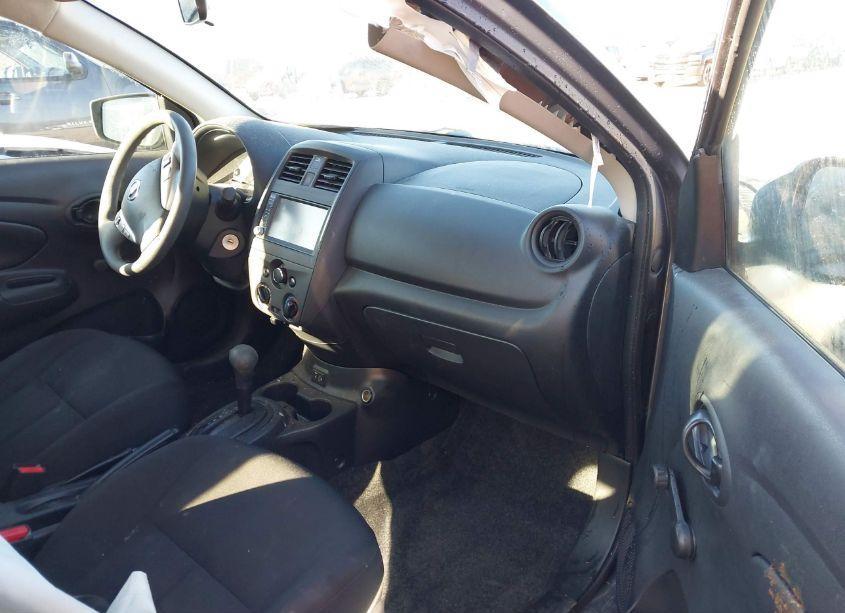 Photo 5 of 2019 Nissan Versa 1.6 S+ (VIN 3N1CN7AP6KL805108)