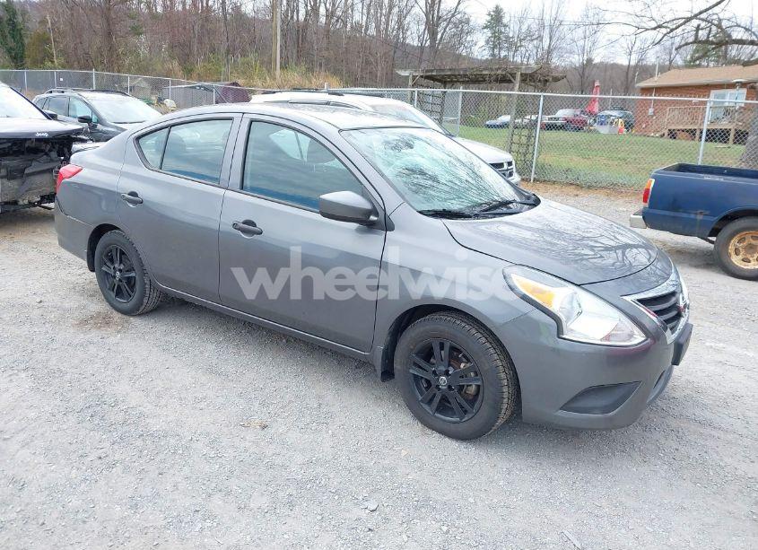 2019 Nissan Versa 1.6 S+ (VIN 3N1CN7AP6KL807361) main photo