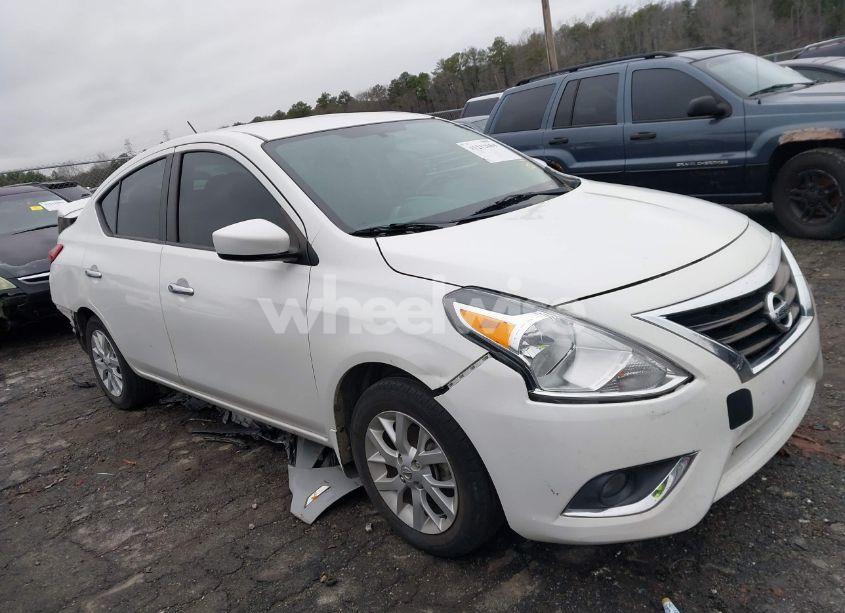 Photo 13 of 2019 Nissan Versa 1.6 SV (VIN 3N1CN7AP6KL811409)