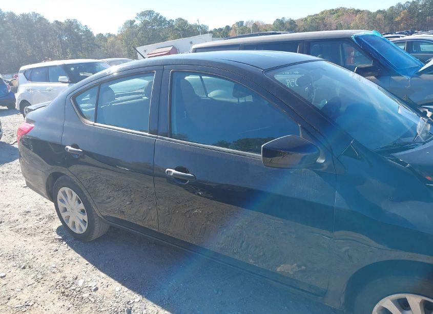 Photo 13 of 2019 Nissan Versa 1.6 S+ (VIN 3N1CN7AP6KL812558)