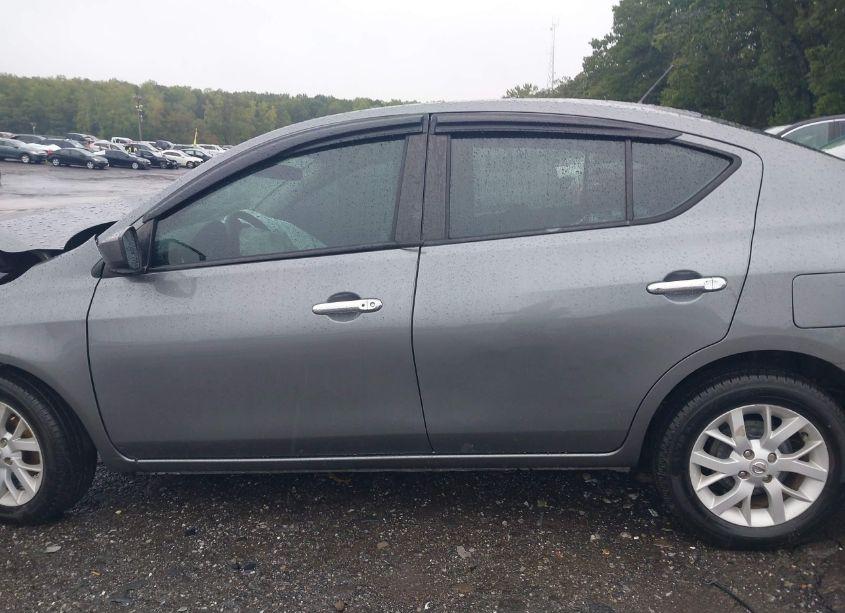 Photo 14 of 2019 Nissan Versa 1.6 SV (VIN 3N1CN7AP6KL813323)