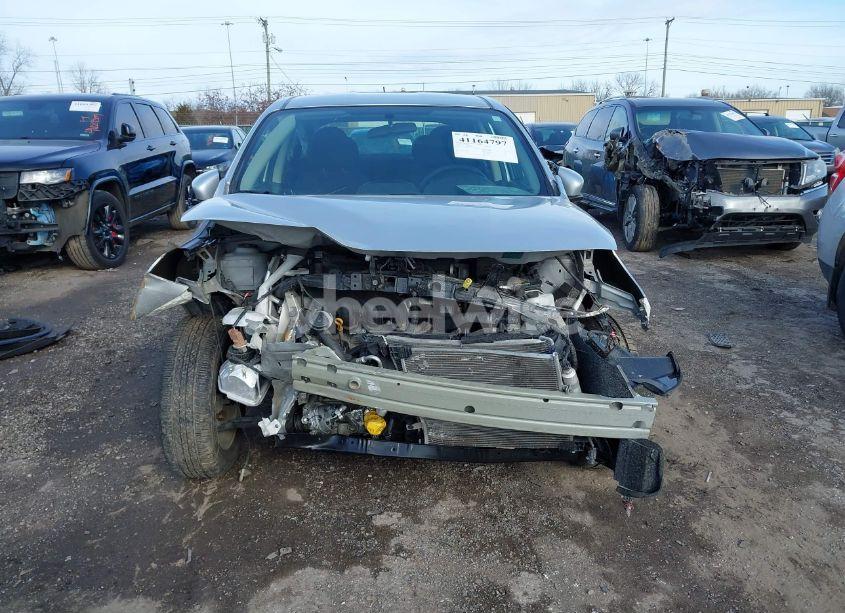 Photo 12 of 2019 Nissan Versa 1.6 SV (VIN 3N1CN7AP6KL819221)