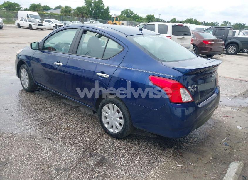 Photo 3 of 2019 Nissan Versa 1.6 SV (VIN 3N1CN7AP6KL827853)