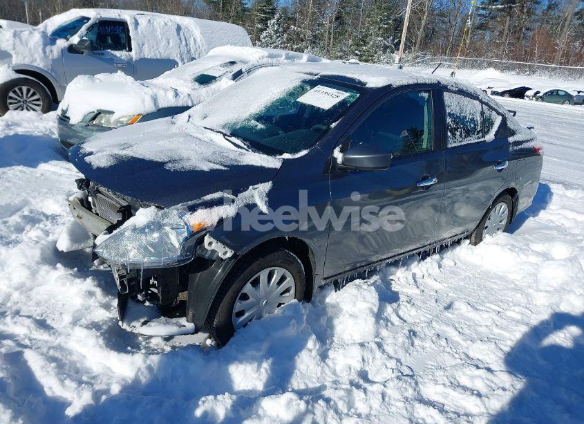 Photo 2 of 2019 Nissan Versa 1.6 SV (VIN 3N1CN7AP6KL828422)