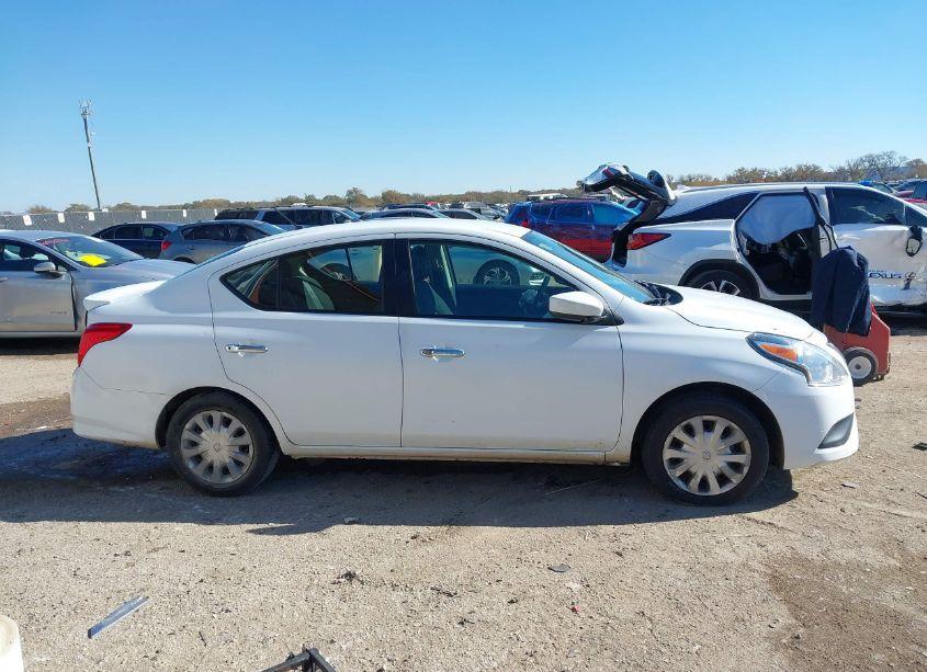 Photo 13 of 2019 Nissan Versa 1.6 SV (VIN 3N1CN7AP6KL841784)